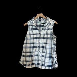 Aventura Women's Sleeveless Plaid Button-Up Shirt